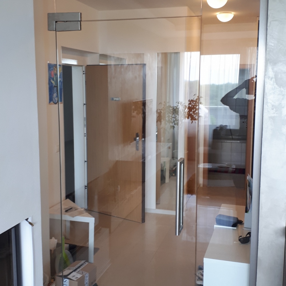 <p>
Krásne sklenené dvere do predsiene od firmy almon, navrhnuté na mieru. </p>
<p>
Navštívte showroom v Bratislave</p>
<p>
Krásne sklenené dvere do predsiene od firmy almon, navrhnuté na mieru. </p>
<p>
Navštívte showroom v Bratislave</p>